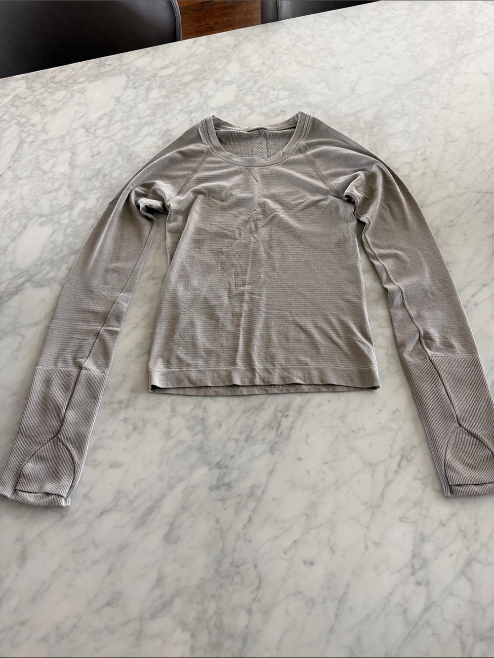 LULULEMON Swiftly Tech Long Sleeve Shirt 2.0 in Soft Earth
